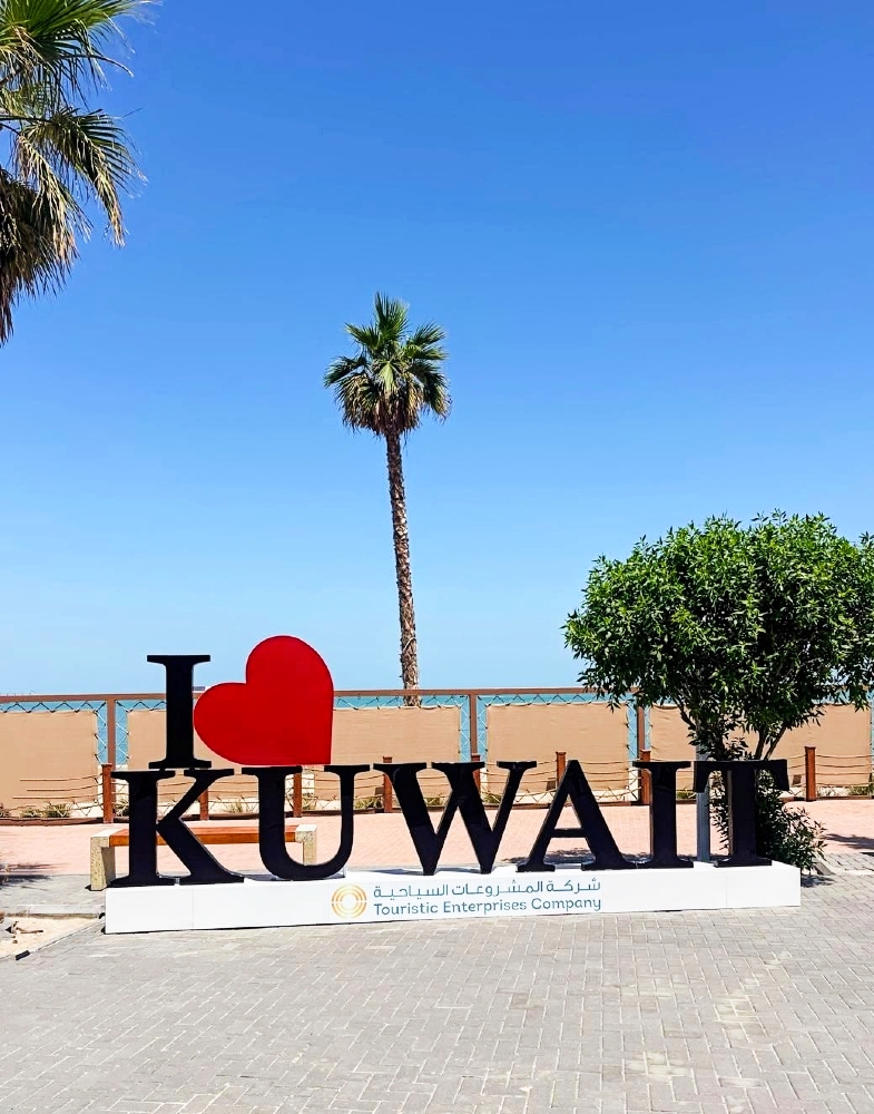 Kuwait Half Day City & Desert Licensed Tour Guide Pickup&Dropoff - Image - 1616